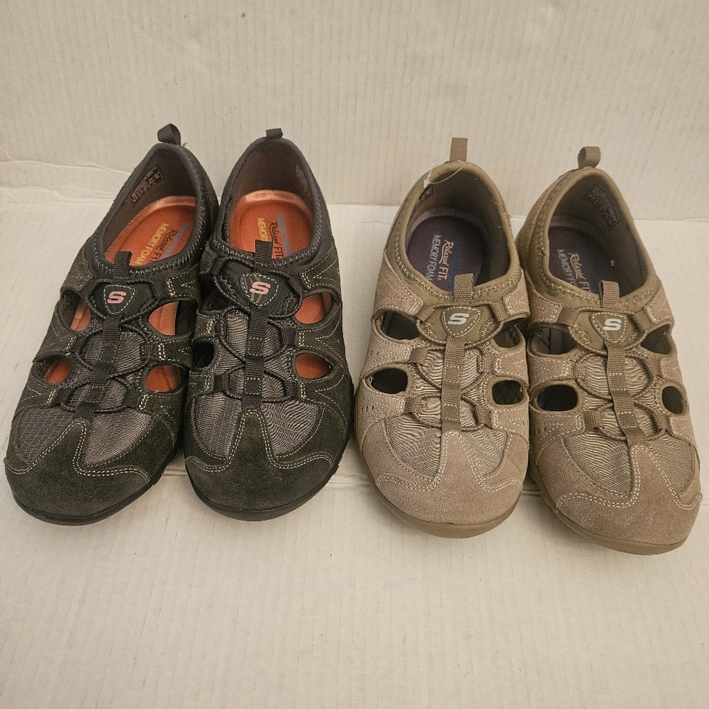 2 Pair Skechers Black and Tan Slip-on Relaxed Fit Memory FoamAthletic Shoes 8.5